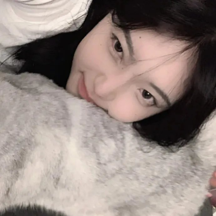 我在荒年当女帝